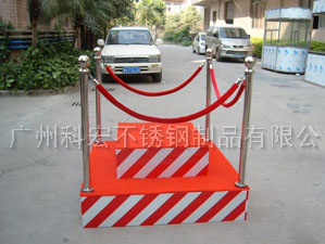 保安哈爾濱崗?fù)づl(fā),站崗臺